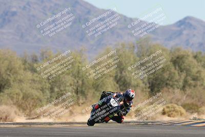 media/Oct-30-2025-Racers Edge (Thu) [[dabbdaf680]]/2-A Group/Session 5 (Turn 7)/